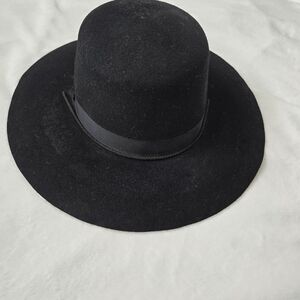 Chic Black Women's Hat